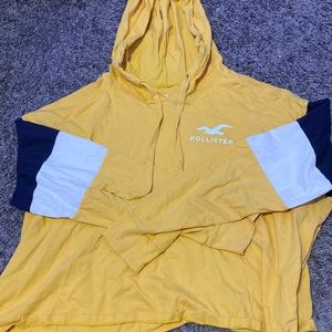 Hollister yellow hooded boyfriend tee size medium